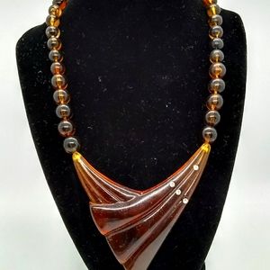 Vintage faux amber beaded necklace